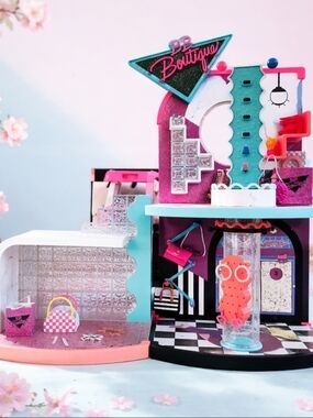 L.O.L. Surprise! O.M.G. Mall of Surprises